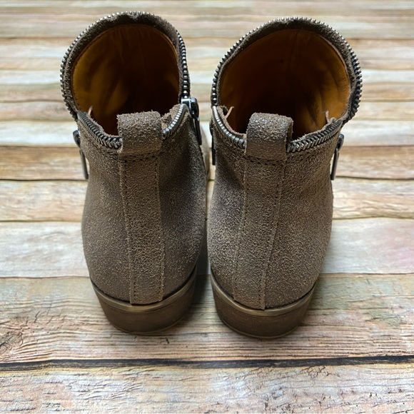 Lucky Brand Bartalino Double Zip Boot - Picture 5 of 9